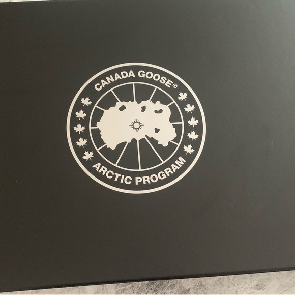 Canada Goose Jackets & Coats Canada Goose Womens Xl Barely Worn